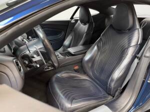 Afbeelding 16/26 van Aston Martin DB 11 V8 (2018)