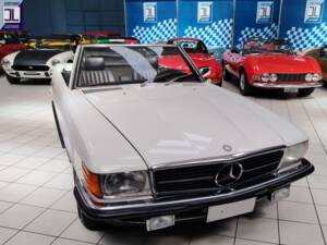 Image 12/53 of Mercedes-Benz 280 SL (1981)