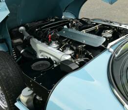 Afbeelding 35/50 van Jaguar E-Type V12 (2+2) (1972)