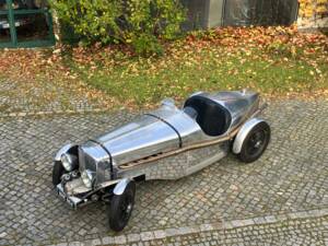 Image 1/21 de Austin 12 (2000)