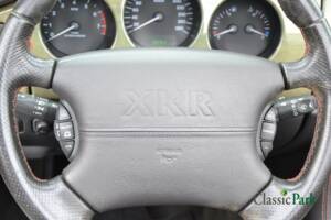 Image 40/50 of Jaguar XKR &quot;Silverstone&quot; (2000)