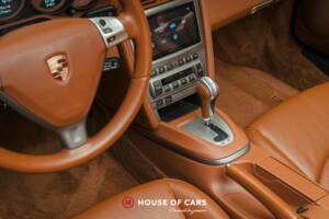 Afbeelding 22/25 van Porsche 911 Carrera 4 (2005)