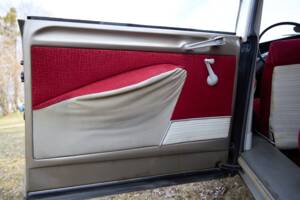 Image 25/28 of Citroën ID 19 (1966)