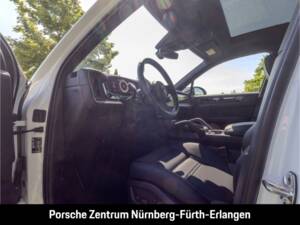 Bild 15/50 von Porsche Cayenne GTS (2026)