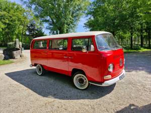 Bild 1/24 von Volkswagen T2a minibus (1968)