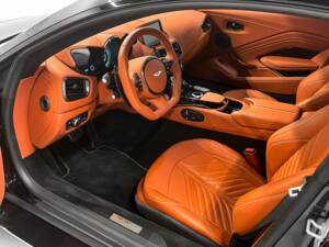 Bild 18/25 von Aston Martin V12 Vantage (2022)