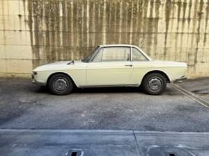 Image 6/23 de Lancia Fulvia Rallye 1.3 S (1970)