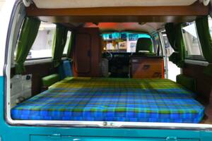 Bild 37/38 von Volkswagen T2b Camper (1974)