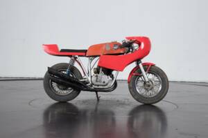 Image 10/11 of MV Agusta DUMMY (1974)