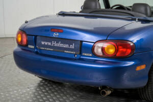 Imagen 31/50 de Mazda MX-5 1.8 (1999)