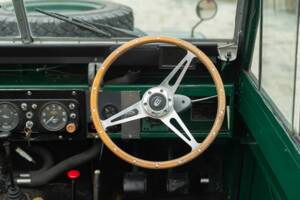 Bild 41/50 von Land Rover 88 (1978)