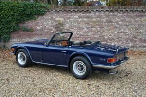 Image 11/50 of Triumph TR 6 PI (1972)