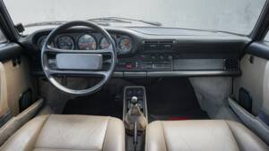Bild 13/38 von Porsche 911 Carrera 3.2 (1986)