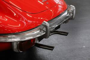 Bild 41/44 von Jaguar E-Type (2+2) (1969)