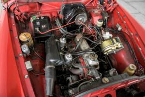 Image 45/50 of Volvo P 123 GT (1968)