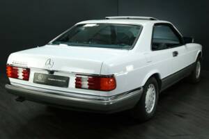 Bild 2/50 von Mercedes-Benz 560 SEC (1988)