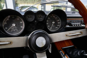 Image 28/50 of Alfa Romeo 2000 GTV (1973)