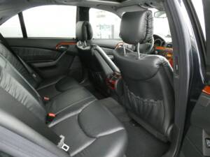 Bild 11/16 von Mercedes-Benz S 320 (1999)