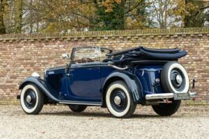 Image 2/50 of Mercedes-Benz 230 Cabriolet A (1939)