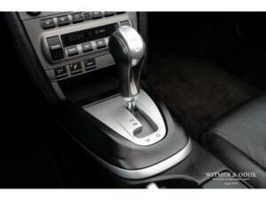Bild 23/29 von Porsche 911 Carrera 4S (2006)