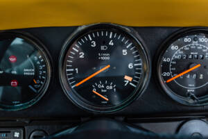Image 37/67 de Porsche 911 Turbo 3.3 (1986)