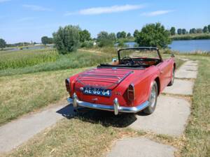 Image 6/7 of Triumph TR 4A (1968)