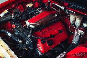 Bild 36/52 von Alfa Romeo 75  2.5 V6 (1986)