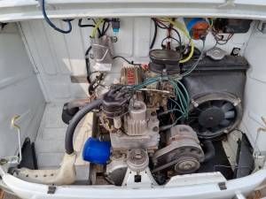 Image 22/35 of FIAT 600 D (1962)