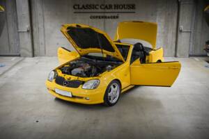 Image 18/100 de Mercedes-Benz SLK 230 Kompressor (1999)