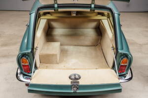 Imagen 34/39 de Aston Martin DB 6 Shooting Brake (1965)