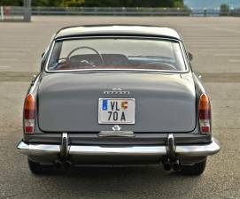 Image 8/50 de Ferrari 250 GTE (1963)