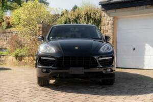 Bild 20/50 von Porsche Cayenne Turbo (2012)