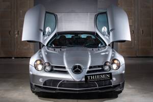Image 4/25 of Mercedes-Benz SLR McLaren 722 (2006)