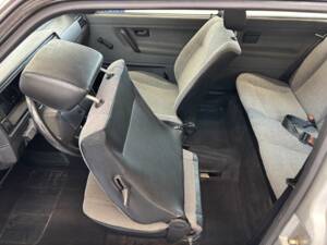 Imagen 11/23 de Volkswagen Golf Mk II 1.3 (1987)
