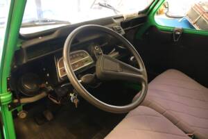 Image 13/35 de Citroën 2 CV 6 (1987)