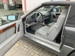 Image 6/12 de Mercedes-Benz 300 SL (1992)