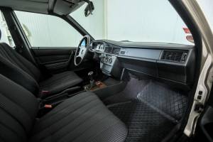 Image 10/50 of Mercedes-Benz 190 D (1986)