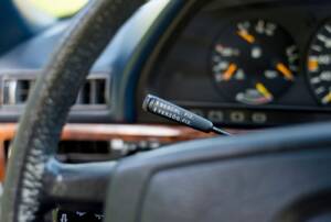 Image 47/100 of Mercedes-Benz 500 SEL (1983)