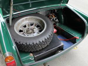 Image 18/18 of Triumph TR 4 (1962)