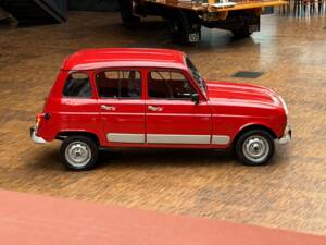 Bild 9/40 von Renault R 4 GTL (1990)
