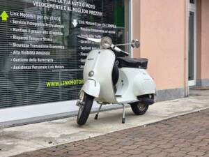 Image 21/29 of Piaggio Vespa 125 Primavera (1977)