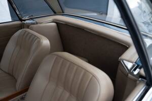 Immagine 54/93 di Mercedes-Benz 230 SL (1965)