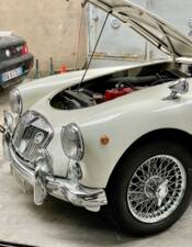 Image 7/18 de MG MGA 1600 (1961)