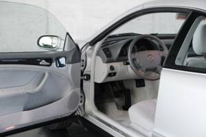 Bild 21/50 von Mercedes-Benz CLK 230 Kompressor (1999)