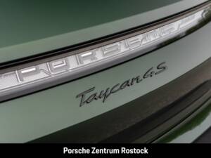 Bild 13/35 von Porsche Taycan 4S Sport Turismo (2026)
