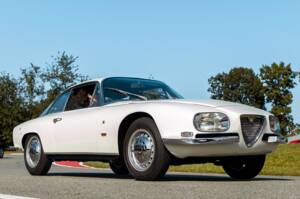 Bild 2/35 von Alfa Romeo 2600 Sprint Zagato (1965)