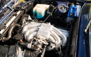 Immagine 31/35 di BMW 320i (1988)