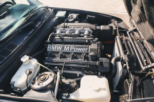 Immagine 7/7 di BMW M3 (1988)