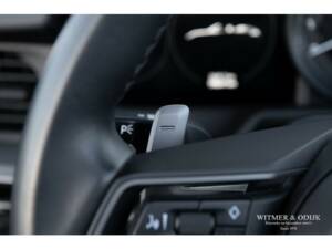 Image 17/44 of Porsche 911 Carrera (2020)