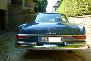 Afbeelding 18/32 van Mercedes-Benz 280 SE (1969)